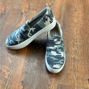 Steve Madden Camo Slip On Sneakers